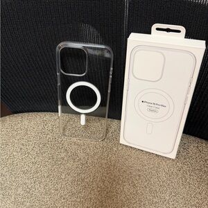 Apple iPhone 16 Pro Max Transparent MagSafe Case